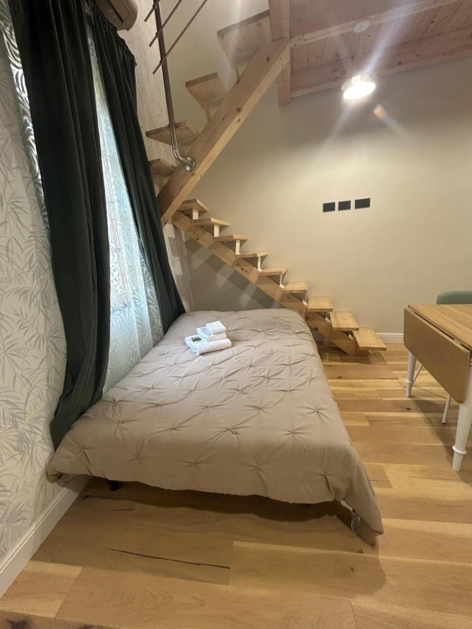 Elisabetta1 Guesthouse サッサリ エクステリア 写真